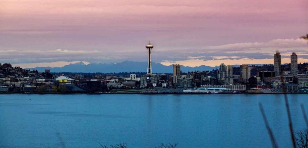 Seattle-Space-Needle-Viewed-From-A-Boat-1024X492