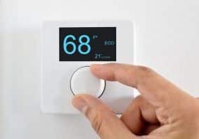 One hand adjust thermostat digital in fahrenheit at home